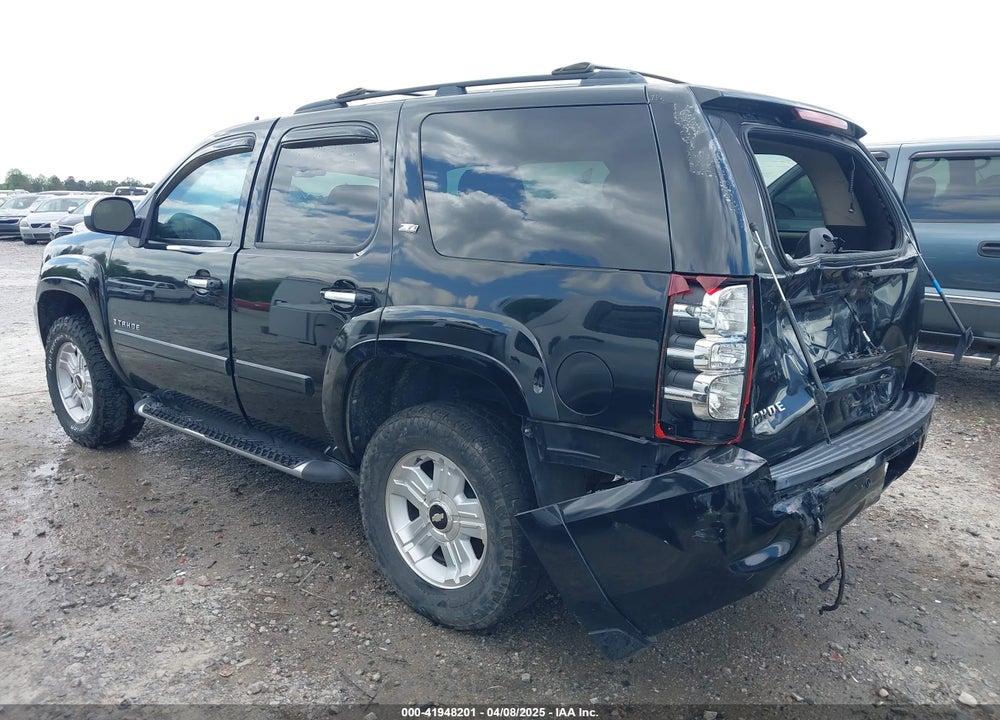 2007 CHEVROLET TAHOE LT VIN: 1GNFK13097R388333