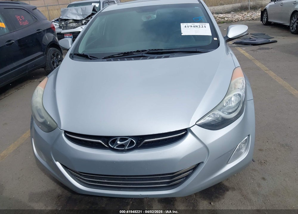 2012 HYUNDAI ELANTRA VIN: 5NPDH4AE8CH149713