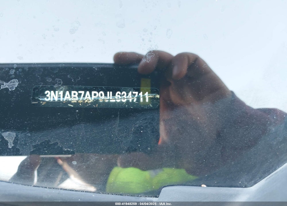 2018 NISSAN SENTRA VIN: 3N1AB7AP9JL634711