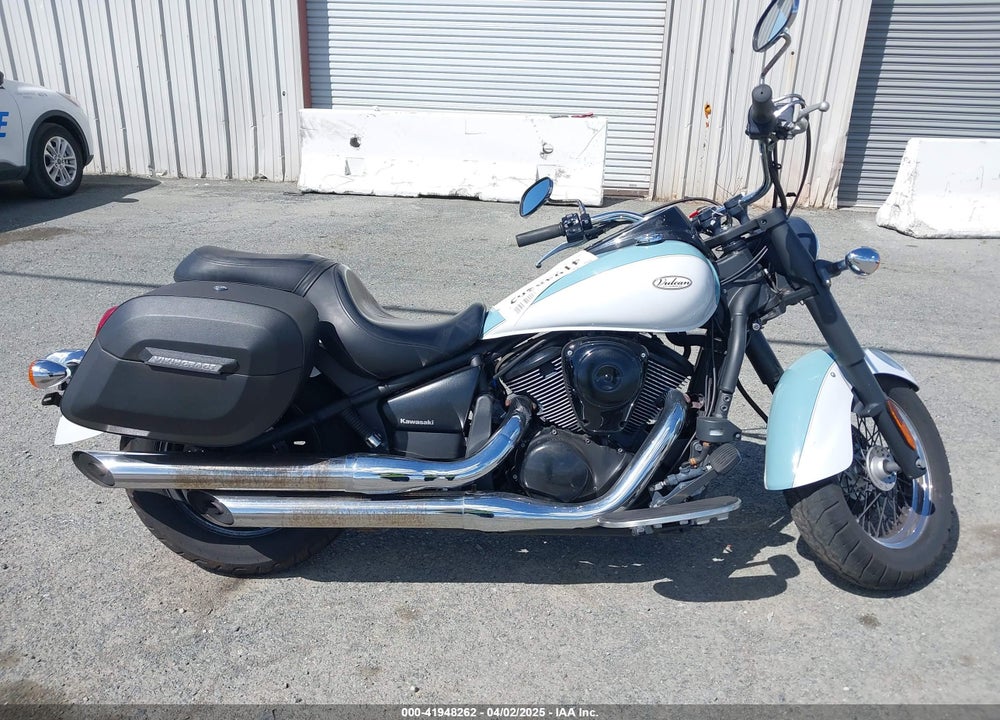 2020 KAWASAKI VN900 B VIN: JKAVN2B1XLA098293