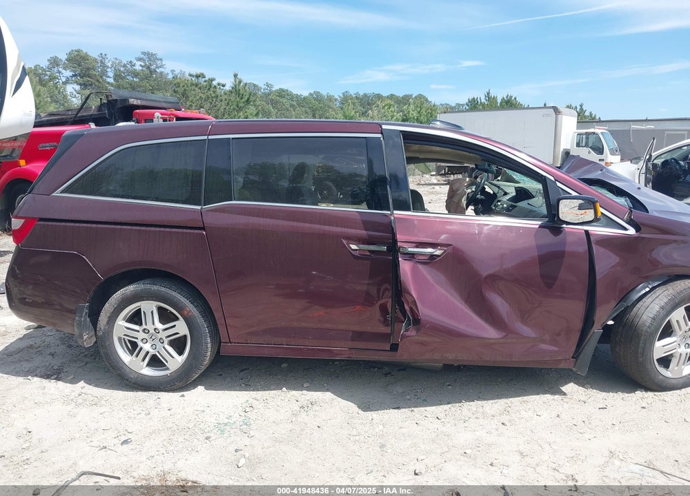 2011 HONDA ODYSSEY TOURING/TOURING ELITE VIN: 5FNRL5H96BB003679