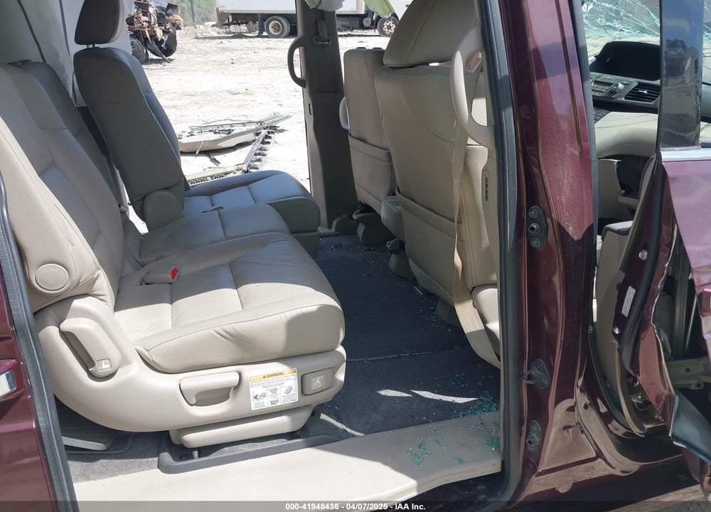 2011 HONDA ODYSSEY TOURING/TOURING ELITE VIN: 5FNRL5H96BB003679