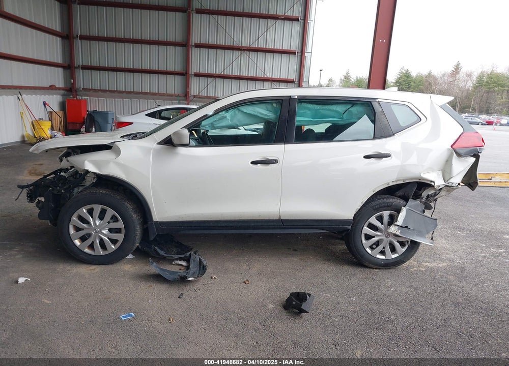 2019 NISSAN ROGUE S VIN: 5N1AT2MV0KC832979