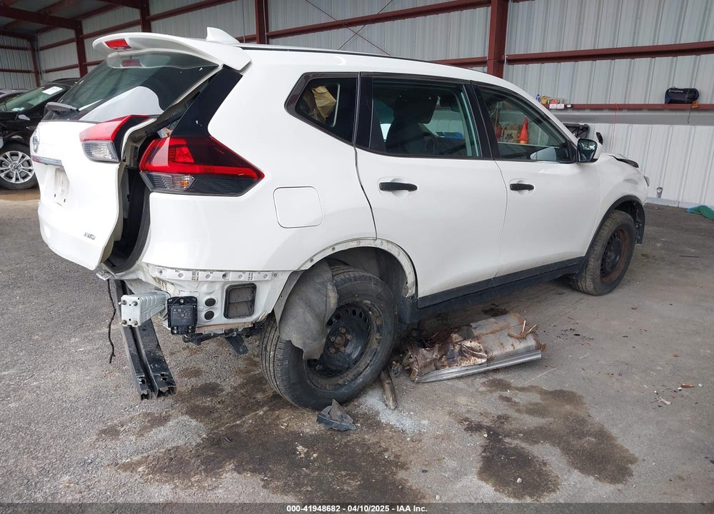 2019 NISSAN ROGUE S VIN: 5N1AT2MV0KC832979