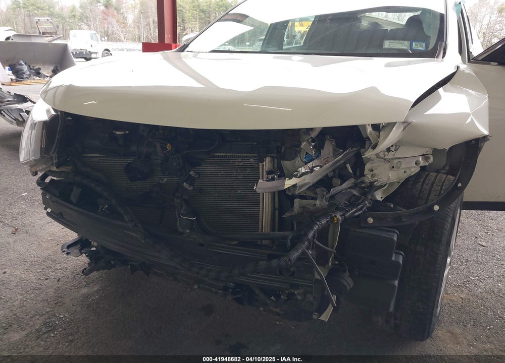 2019 NISSAN ROGUE S VIN: 5N1AT2MV0KC832979