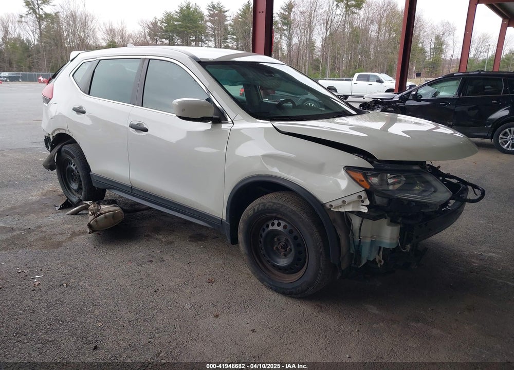2019 NISSAN ROGUE S VIN: 5N1AT2MV0KC832979