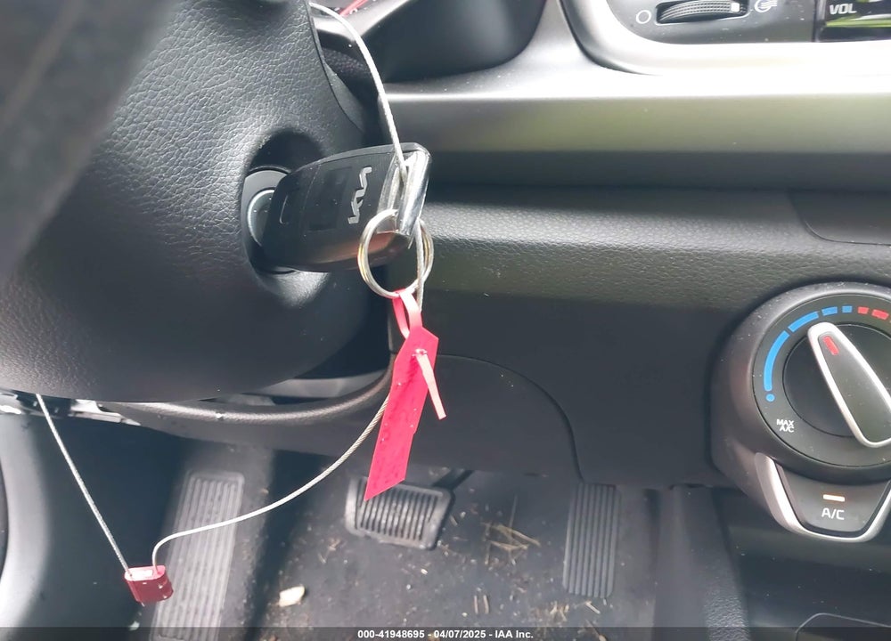 2023 KIA RIO VIN: 3KPA24AD9PE582642