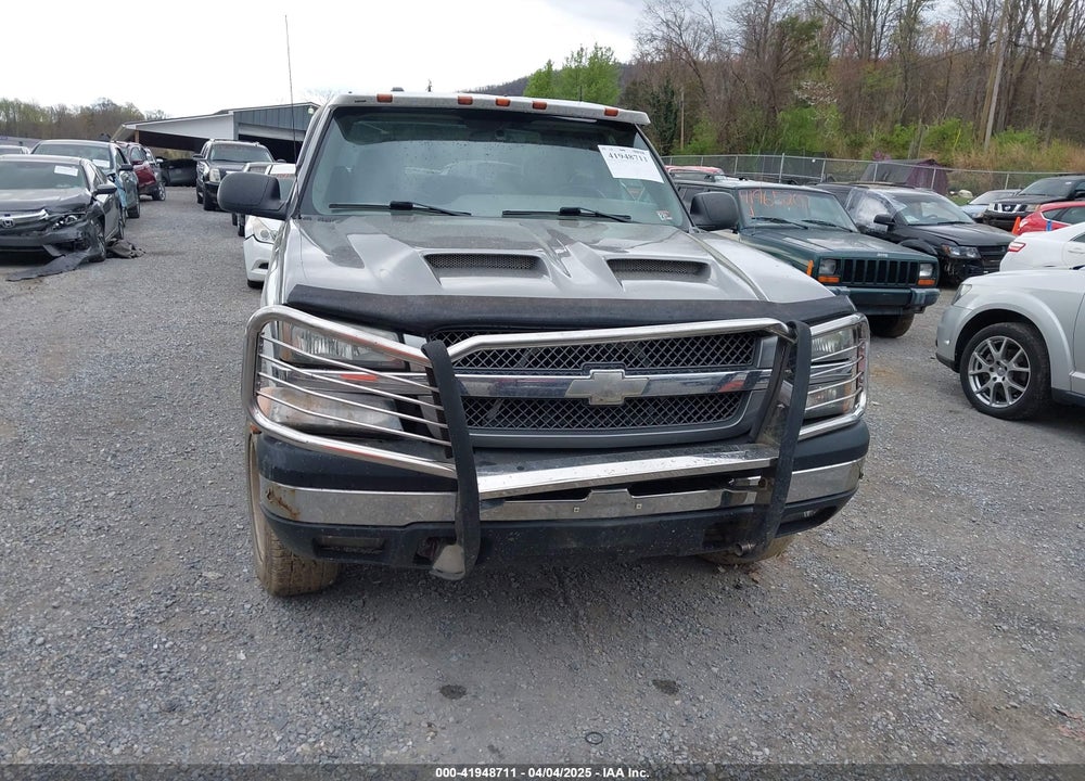 2005 CHEVROLET SILVERADO 1500 LT VIN: 2GCEK13T251135732