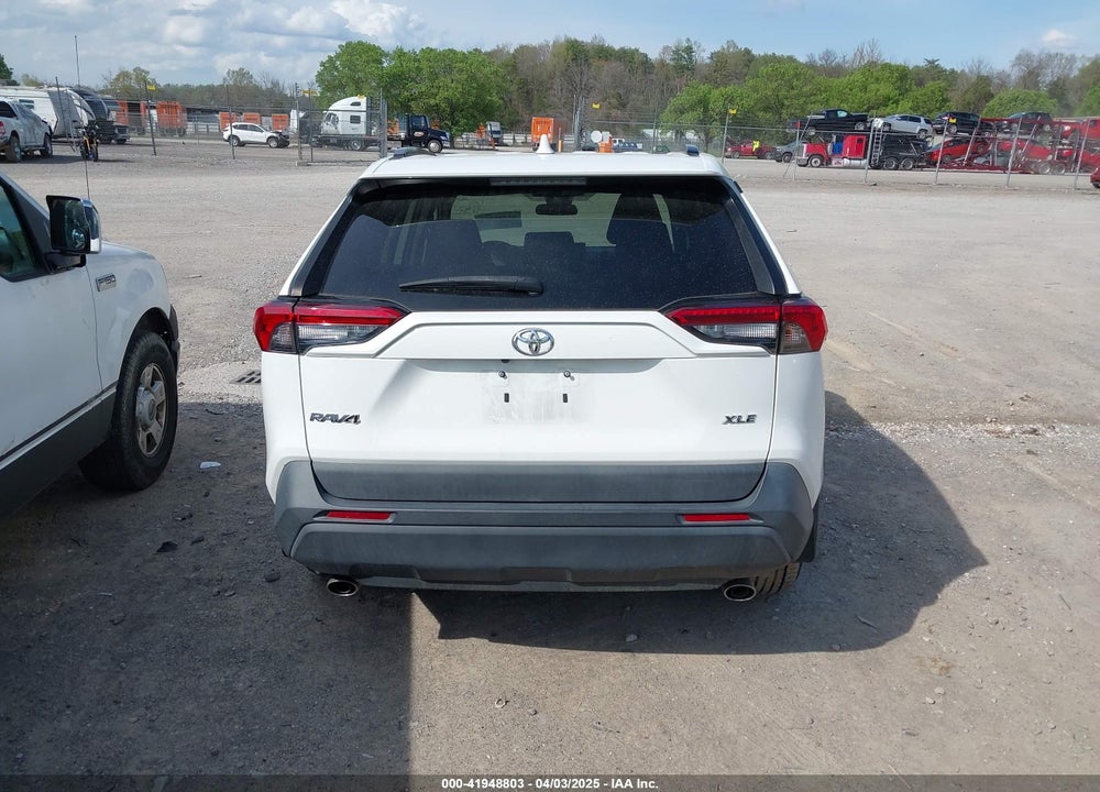2021 TOYOTA RAV4 VIN: 2T3W1RFV3MC104192