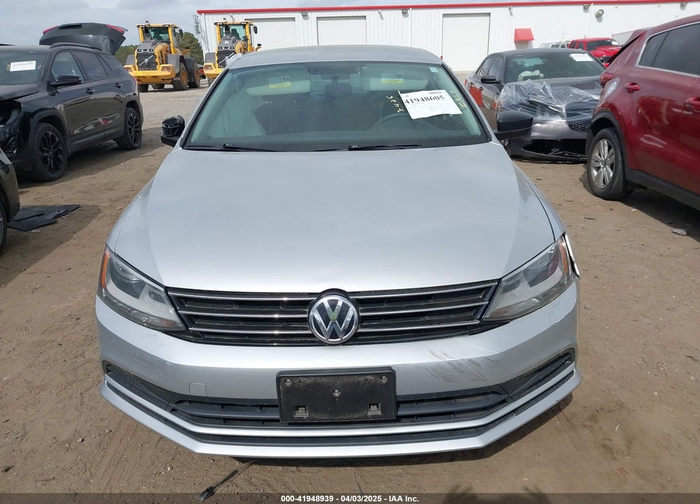 2016 VOLKSWAGEN JETTA VIN: 3VW267AJ6GM363110