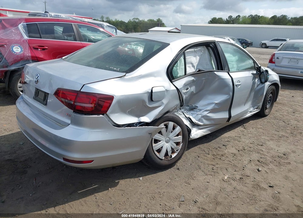 2016 VOLKSWAGEN JETTA VIN: 3VW267AJ6GM363110