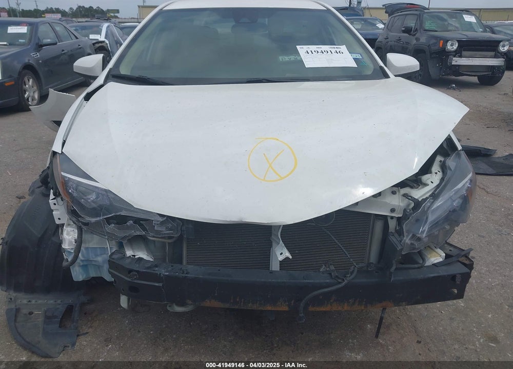 2018 TOYOTA COROLLA VIN: 2T1BURHE7JC003812