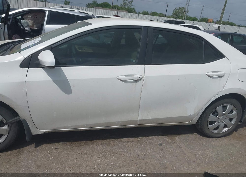 2018 TOYOTA COROLLA VIN: 2T1BURHE7JC003812