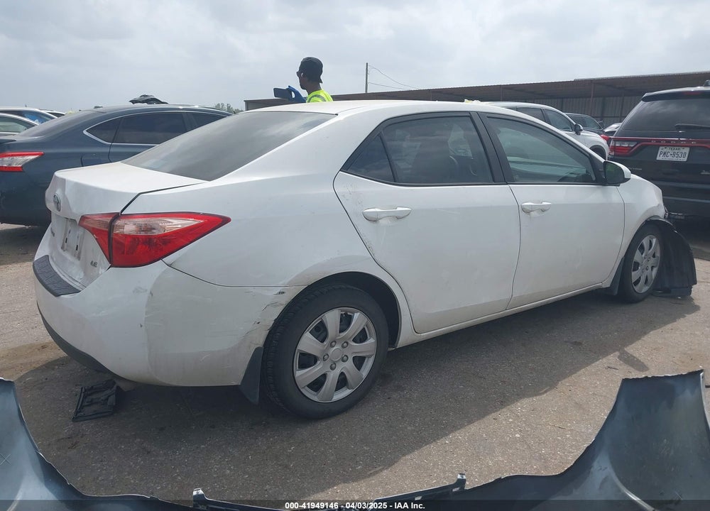 2018 TOYOTA COROLLA VIN: 2T1BURHE7JC003812