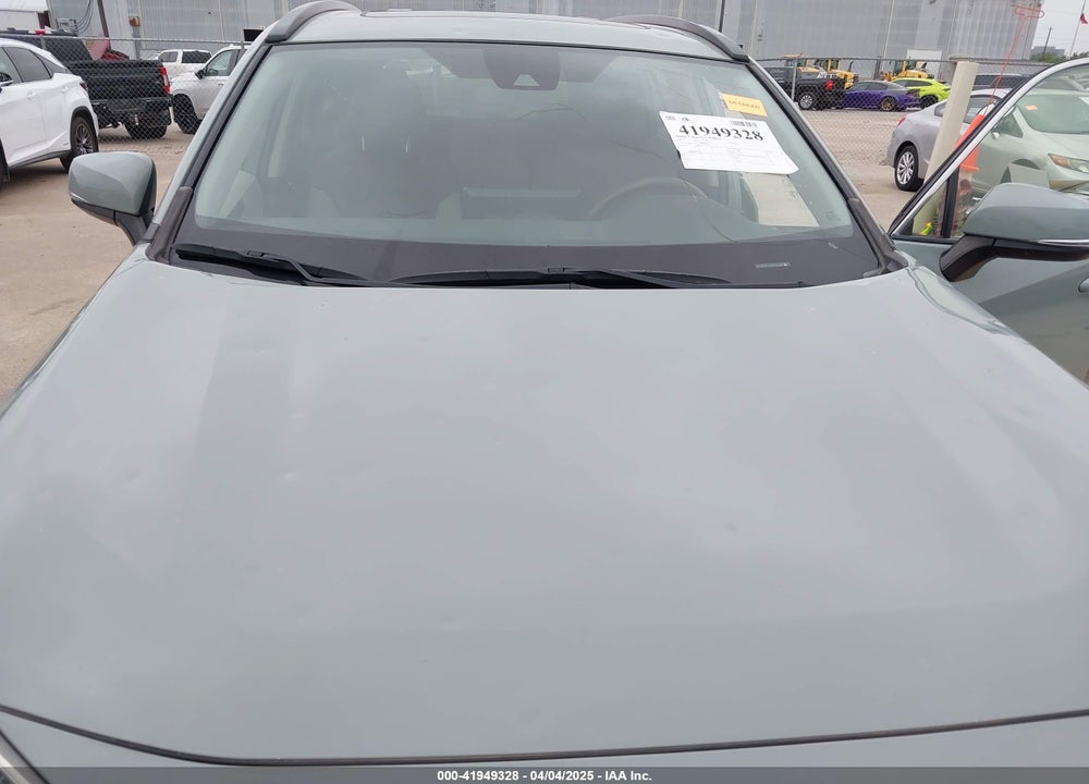 2019 TOYOTA RAV4 VIN: JTMW1RFVXKD505425