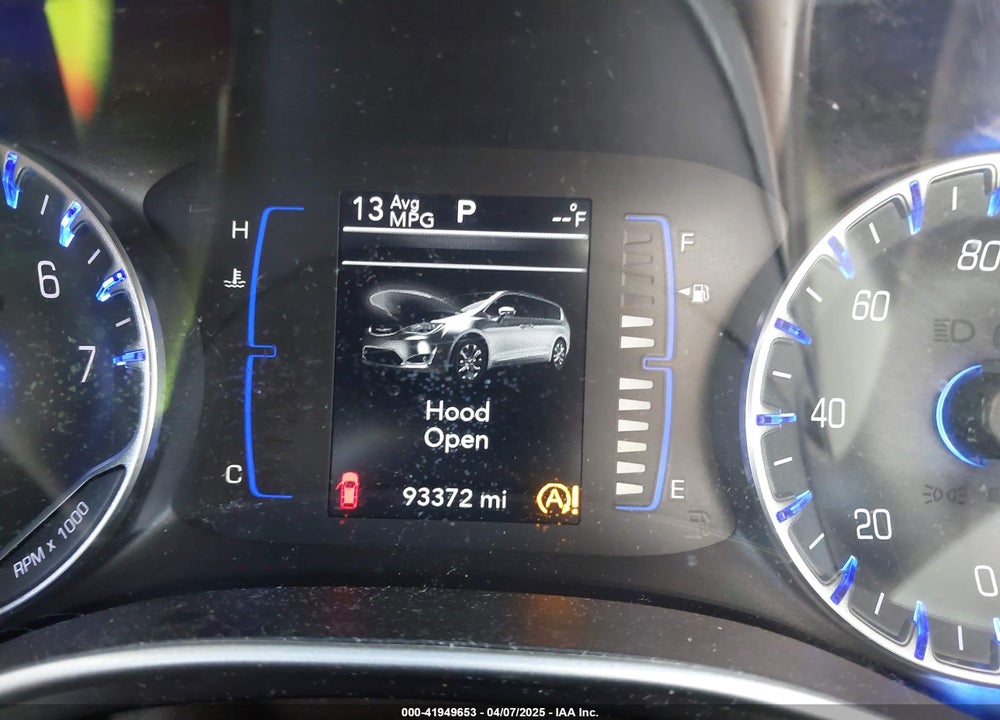 2018 CHRYSLER PACIFICA TOURING L VIN: 2C4RC1BG8JR269594