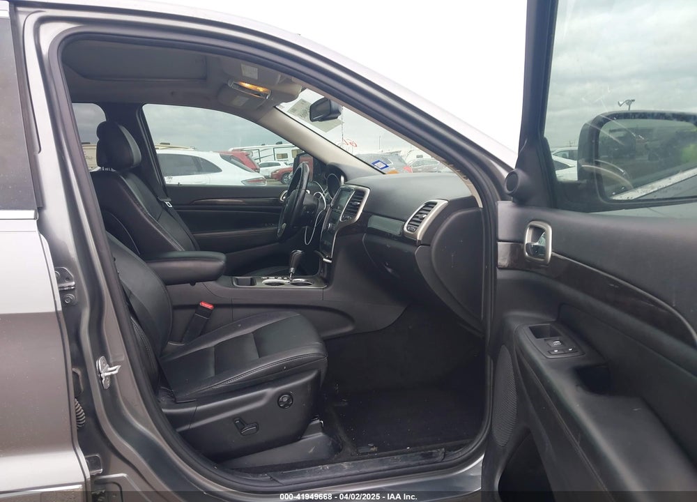 2013 JEEP GRAND CHEROKEE VIN: 1C4RJEAG5DC520342