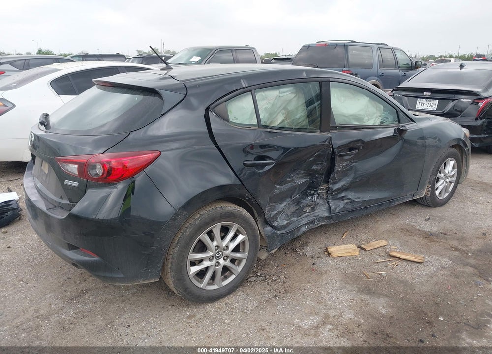 2018 MAZDA MAZDA3 VIN: 3MZBN1K71JM273910