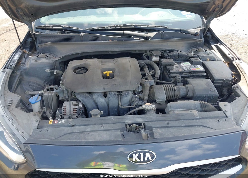2021 KIA FORTE VIN: 3KPF24AD5ME305486
