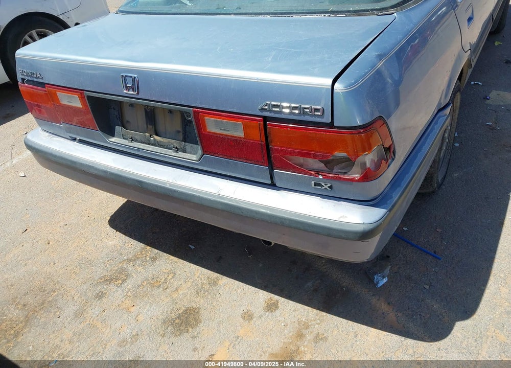 1989 HONDA ACCORD LX VIN: JHMCA5634KC063370