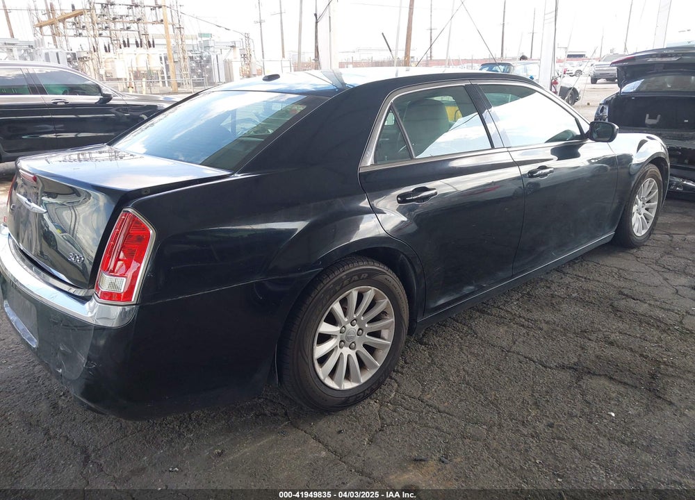 2013 CHRYSLER 300 VIN: 2C3CCAAG7DH504556