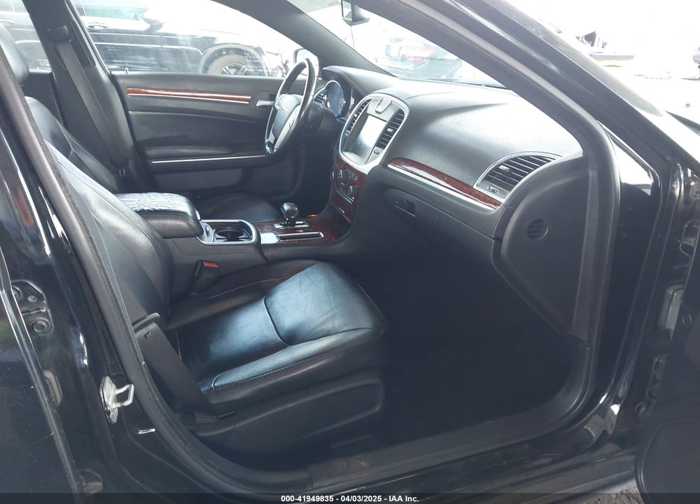2013 CHRYSLER 300 VIN: 2C3CCAAG7DH504556