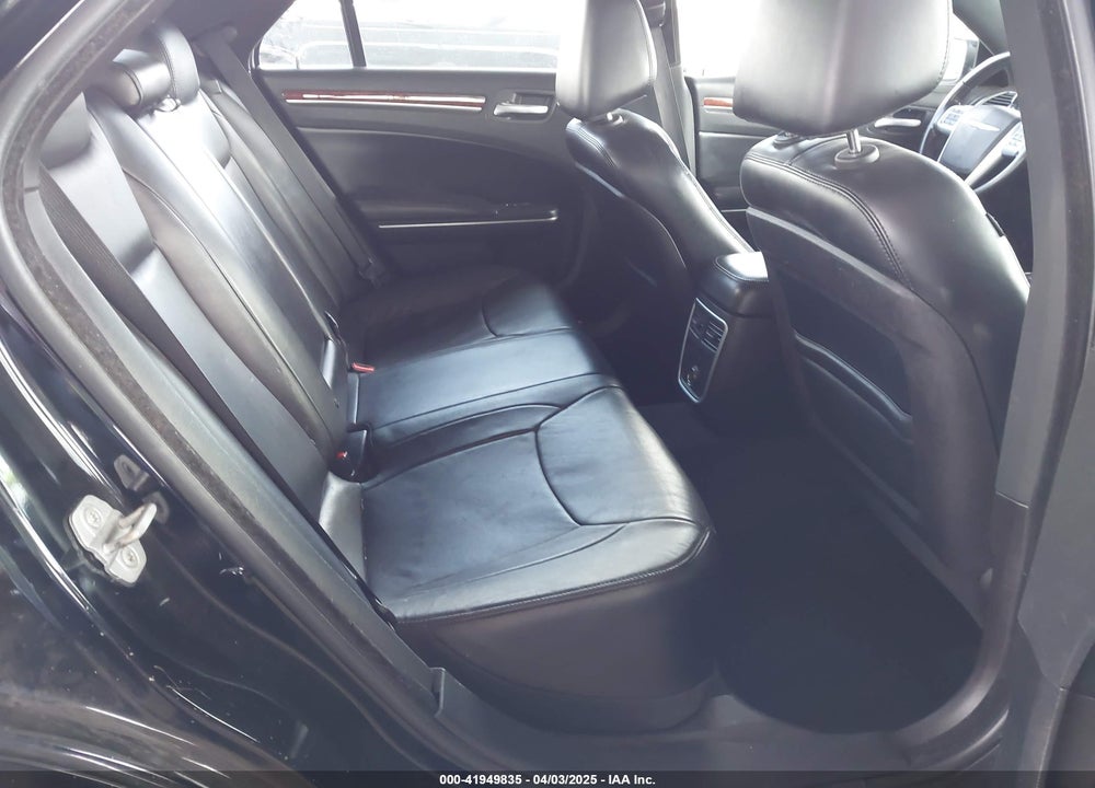 2013 CHRYSLER 300 VIN: 2C3CCAAG7DH504556