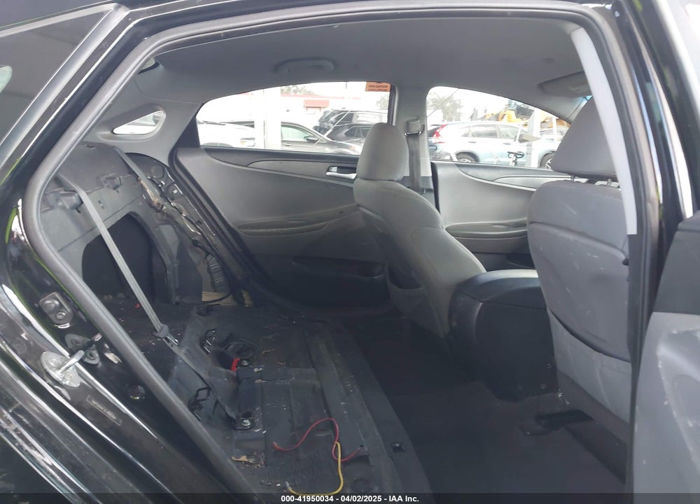 2014 HYUNDAI SONATA VIN: 5NPEB4AC1EH835941