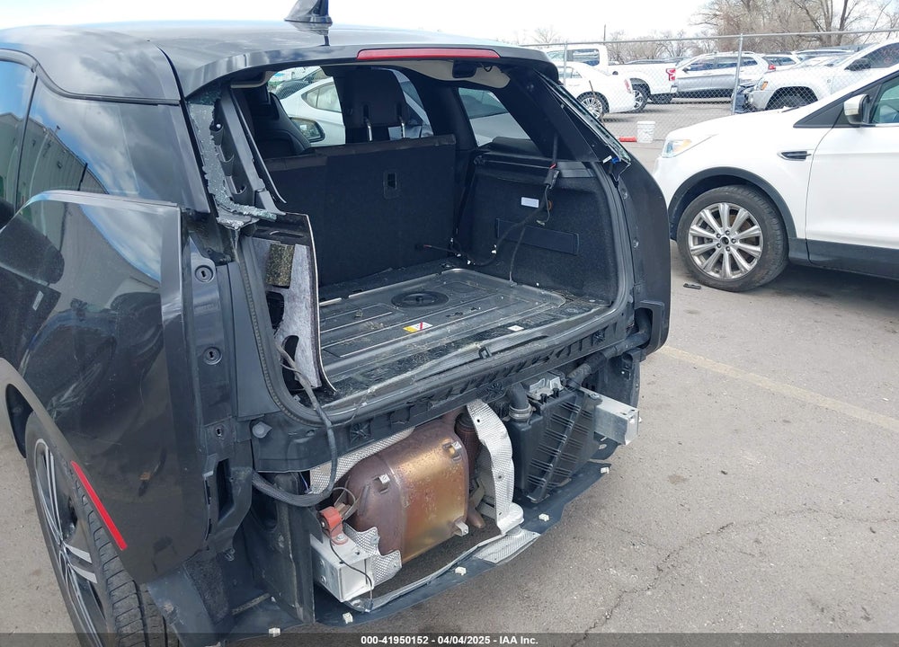 2015 BMW I3 BASE W/RANGE EXTENDER VIN: WBY1Z4C57FV501034