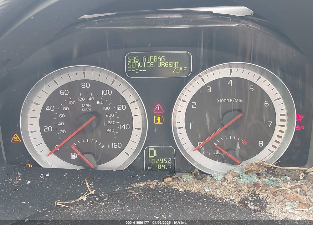 2012 VOLVO C70 T5 VIN: YV1672MC7CJ125513