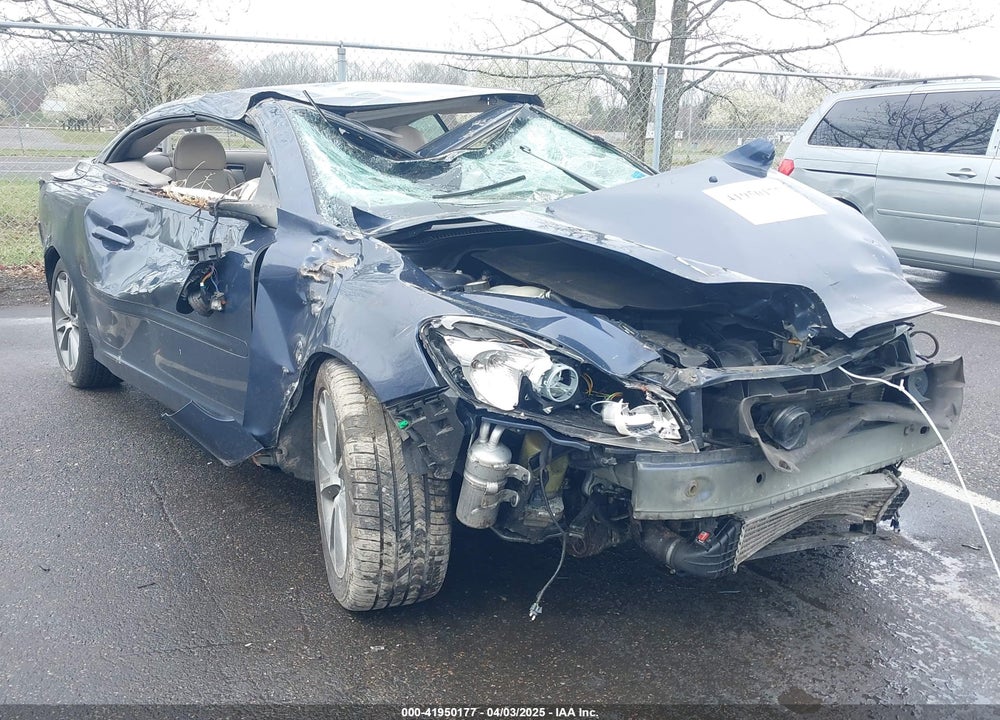 2012 VOLVO C70 T5 VIN: YV1672MC7CJ125513
