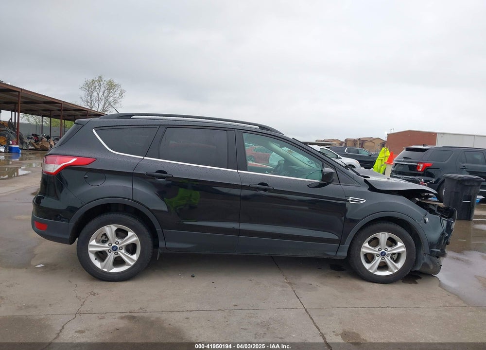 2015 FORD ESCAPE VIN: 1FMCU0GX2FUB39452