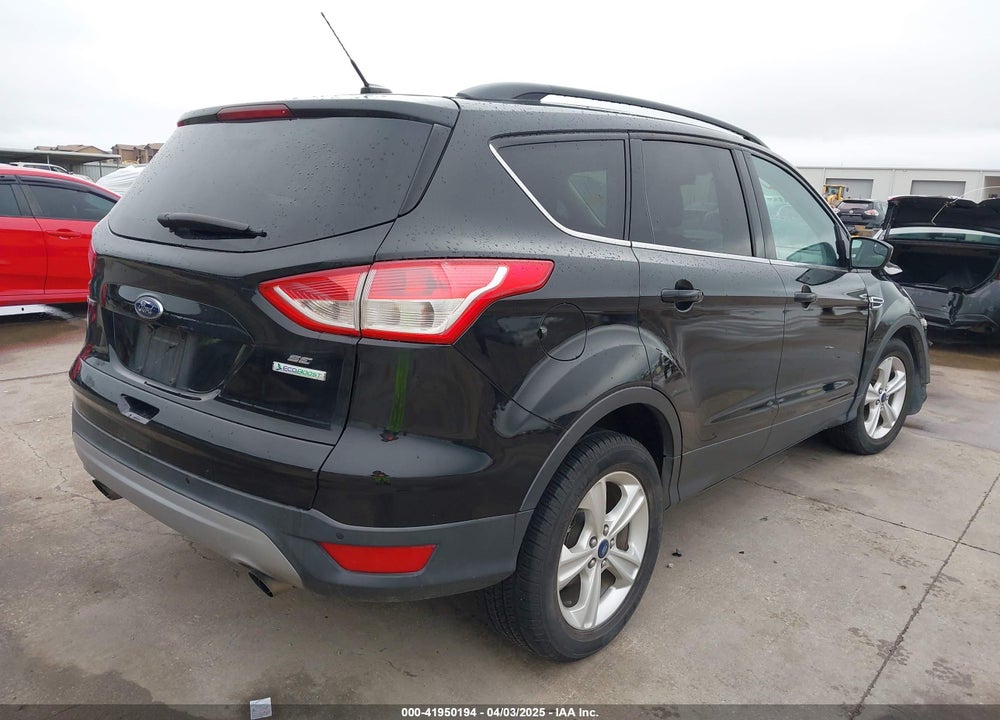 2015 FORD ESCAPE VIN: 1FMCU0GX2FUB39452
