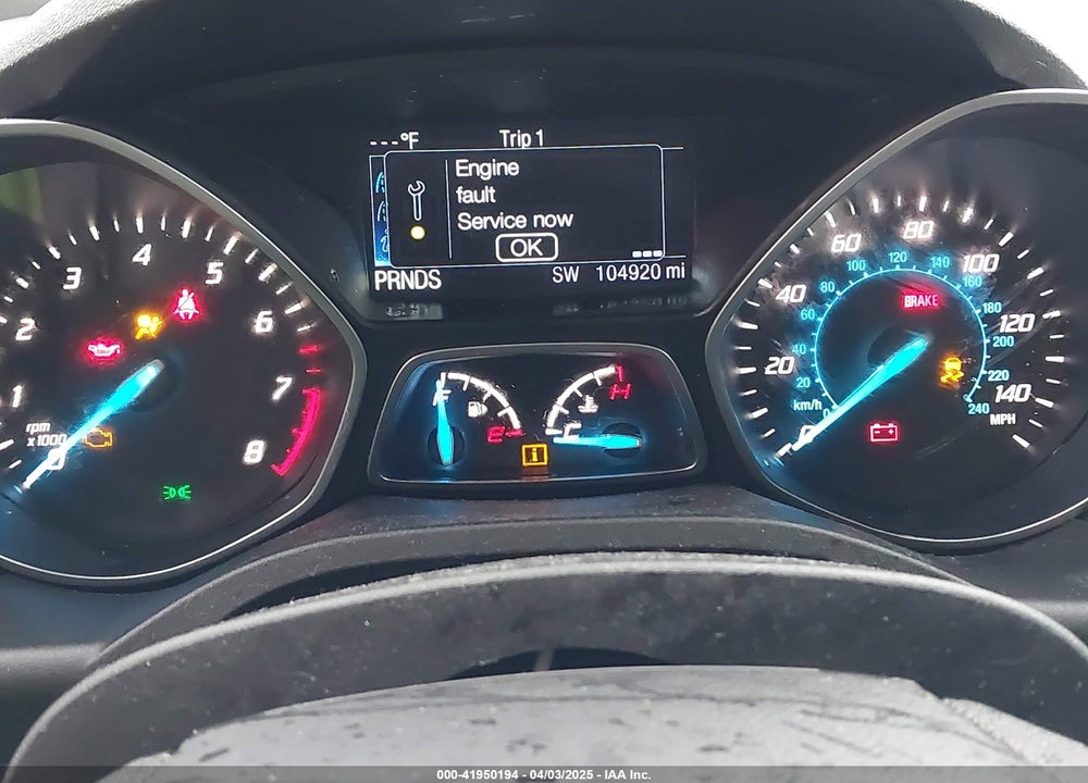 2015 FORD ESCAPE VIN: 1FMCU0GX2FUB39452