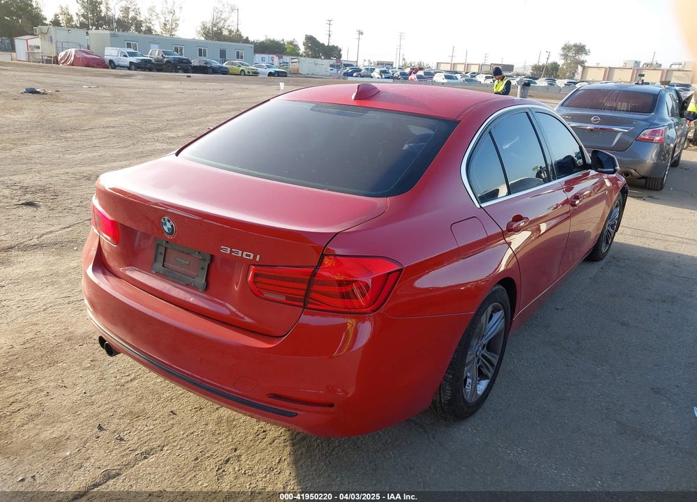 2018 BMW 330 VIN: WBA8B9C58JEE83010