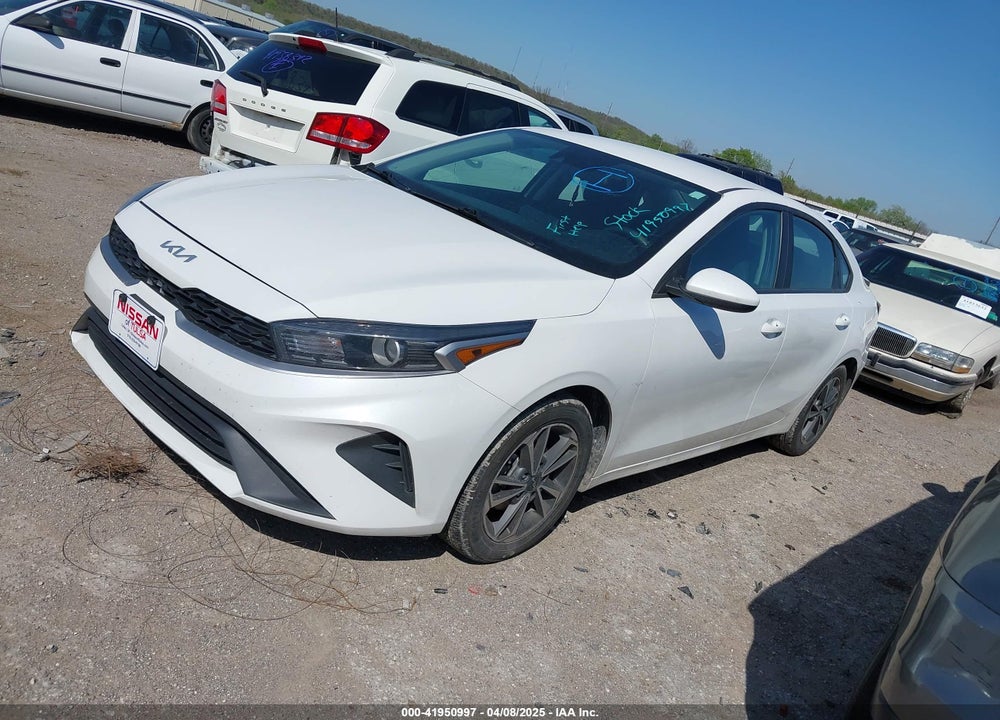 2022 KIA FORTE VIN: 3KPF24AD1NE479654