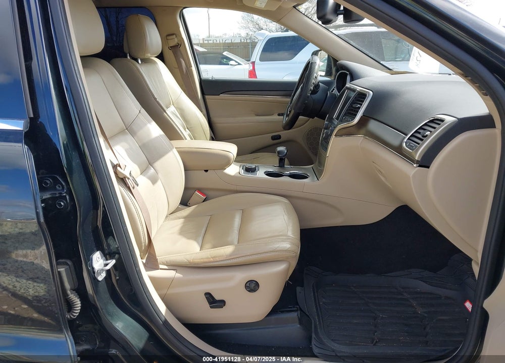 2015 JEEP GRAND CHEROKEE LIMITED VIN: 1C4RJFBG8FC661381