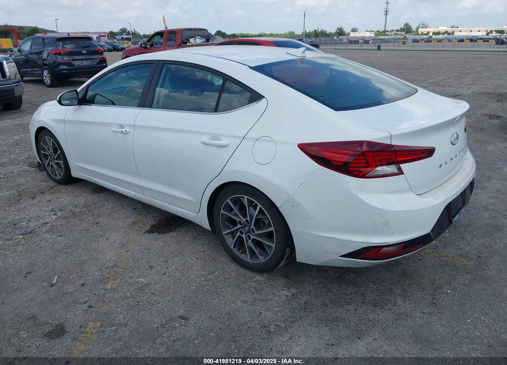2019 HYUNDAI ELANTRA VIN: 5NPD84LF5KH446507