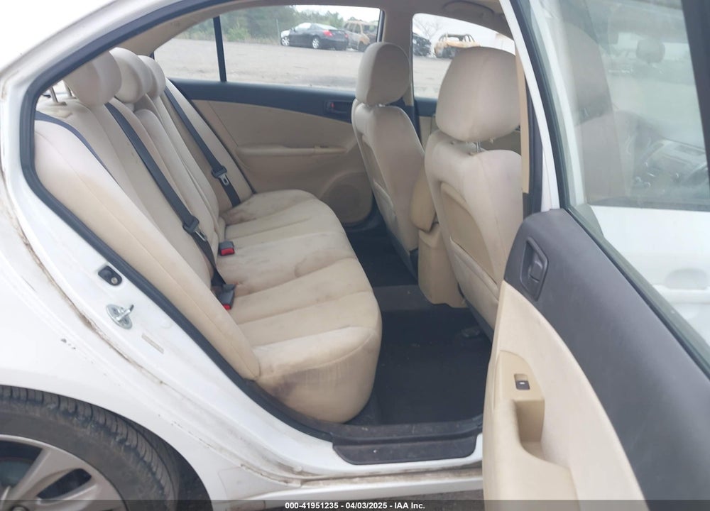 2010 HYUNDAI SONATA VIN: 5NPET4AC3AH654184