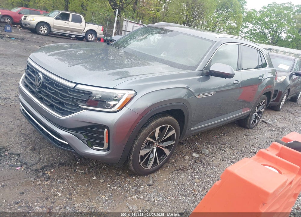 2024 VOLKSWAGEN ATLAS CROSS SPORT VIN: 1V2FE2CA0RC253583
