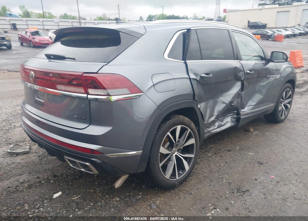 2024 VOLKSWAGEN ATLAS CROSS SPORT VIN: 1V2FE2CA0RC253583