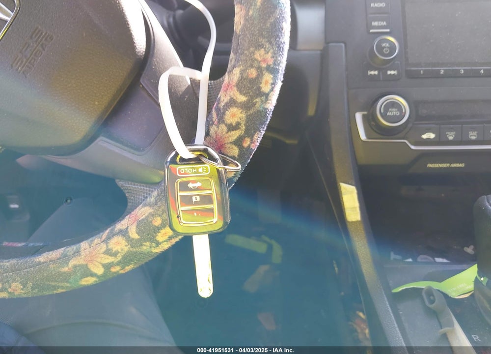 2018 HONDA CIVIC VIN: 2HGFC2F5XJH552653