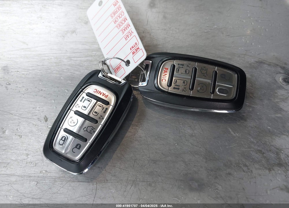 2021 CHRYSLER PACIFICA VIN: 2C4RC3BG6MR597239