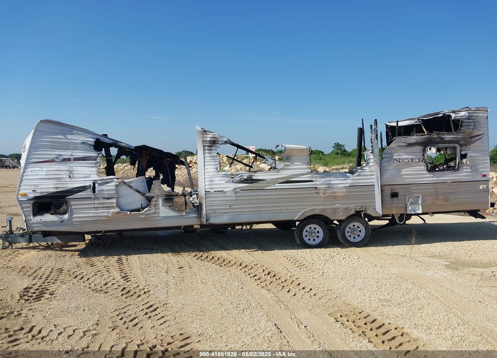 2010 CROSSROADS ZINGER ZT VIN: 4VOTC3226AA009260