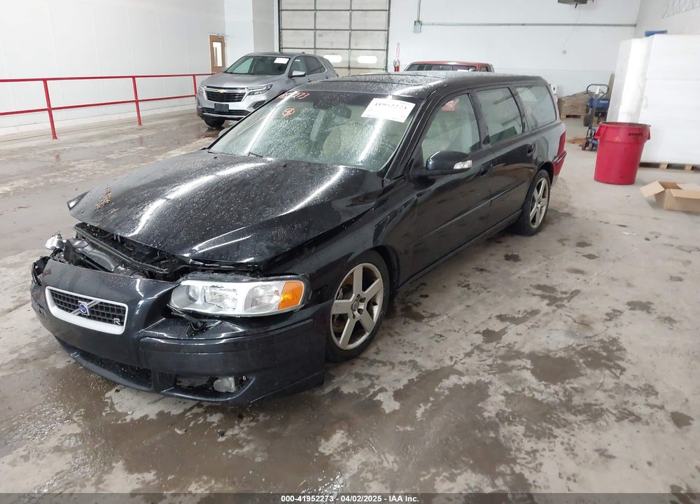 2007 VOLVO V70 VIN: YV1SJ527072648718