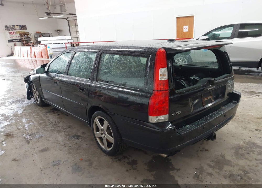 2007 VOLVO V70 VIN: YV1SJ527072648718