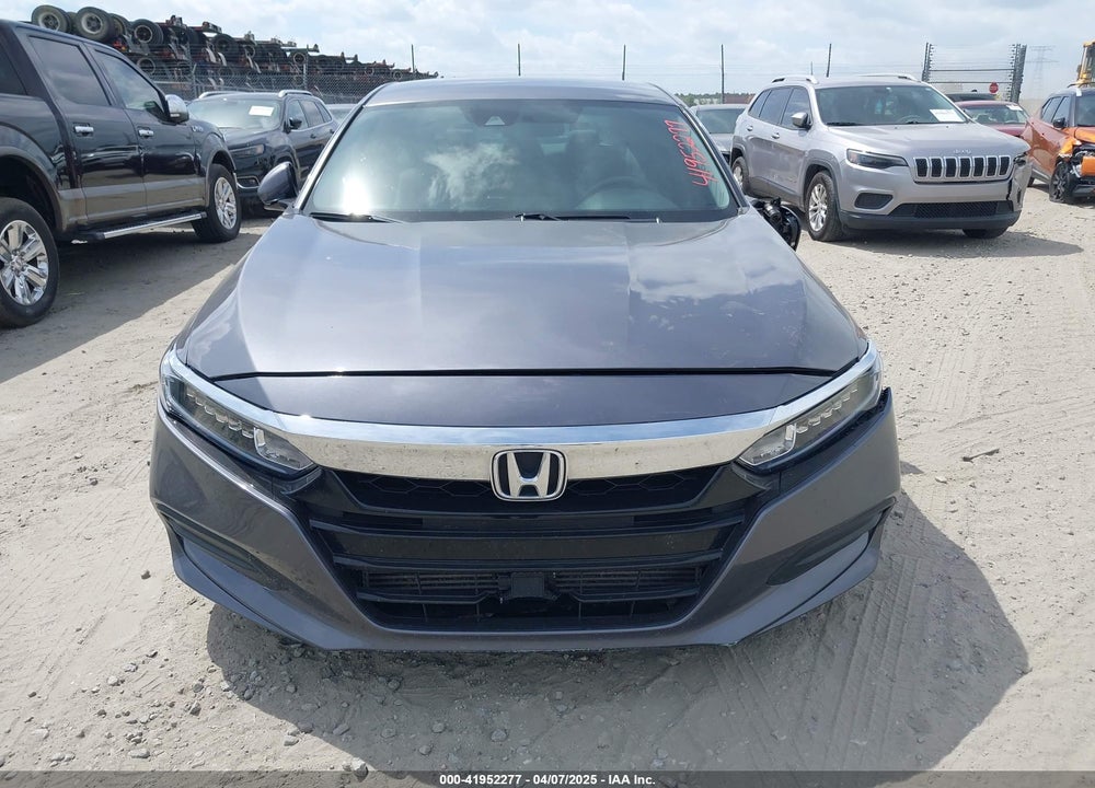2019 HONDA ACCORD VIN: 1HGCV1F14KA123495