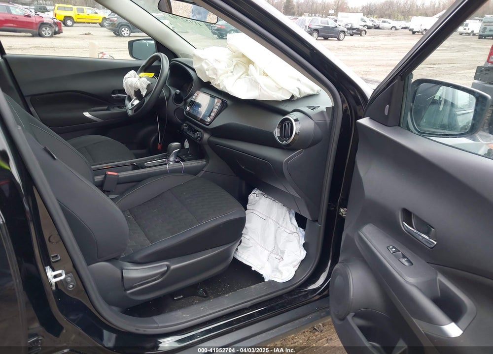 2022 NISSAN KICKS SV XTRONIC CVT VIN: 3N1CP5CV0NL509905