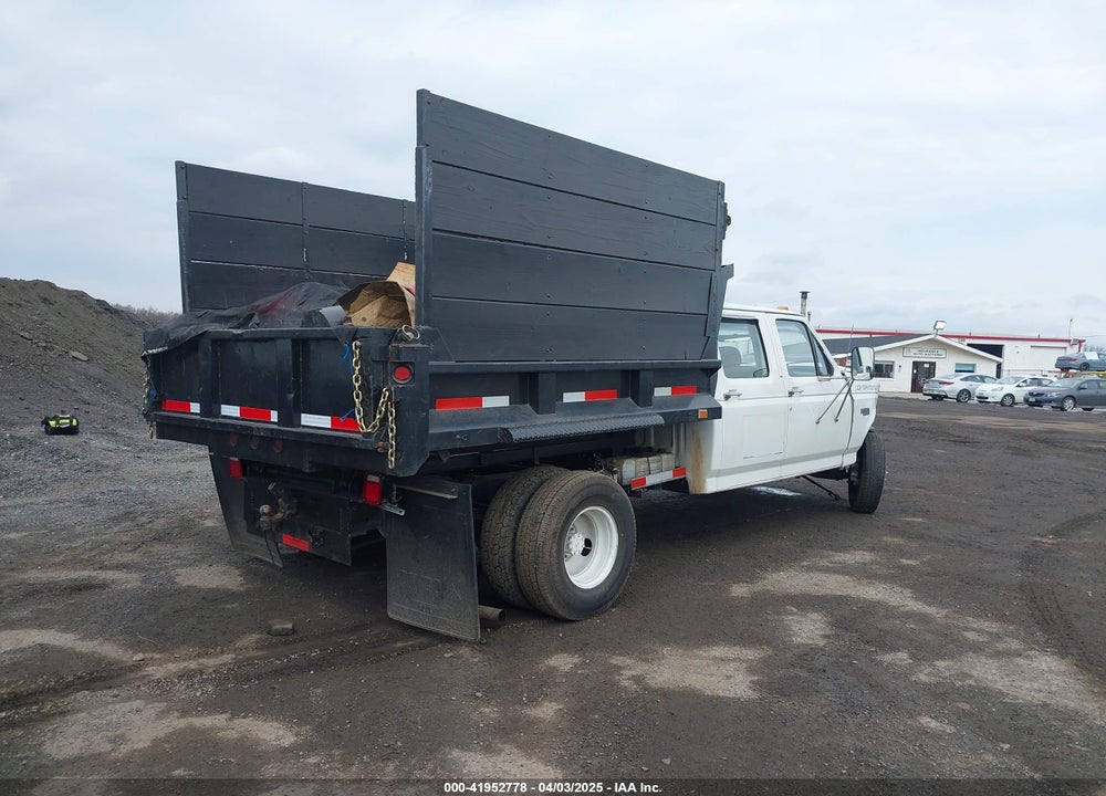 1992 FORD F350 VIN: 2FTJW35MXNCA46841