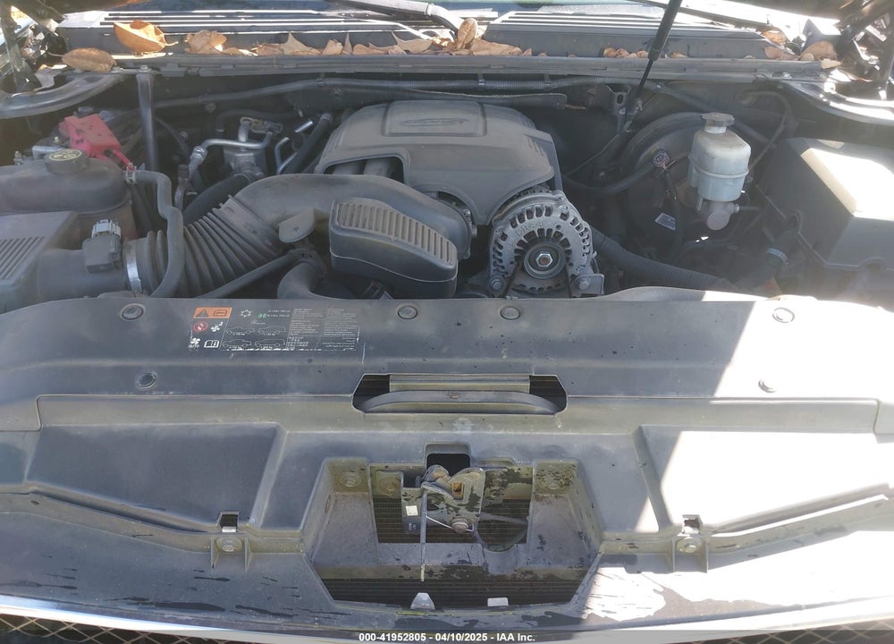 2014 CHEVROLET SUBURBAN VIN: 1GNSCJE00ER198703